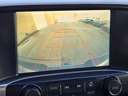 Used 2017 GMC Sierra 2500 SLT w/ Duramax Plus Package image 33