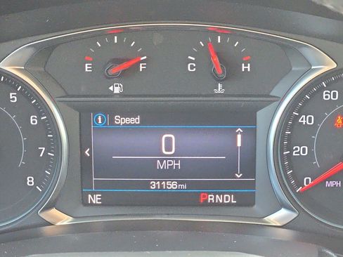 Used 2022 Chevrolet Equinox LT FWD image 22