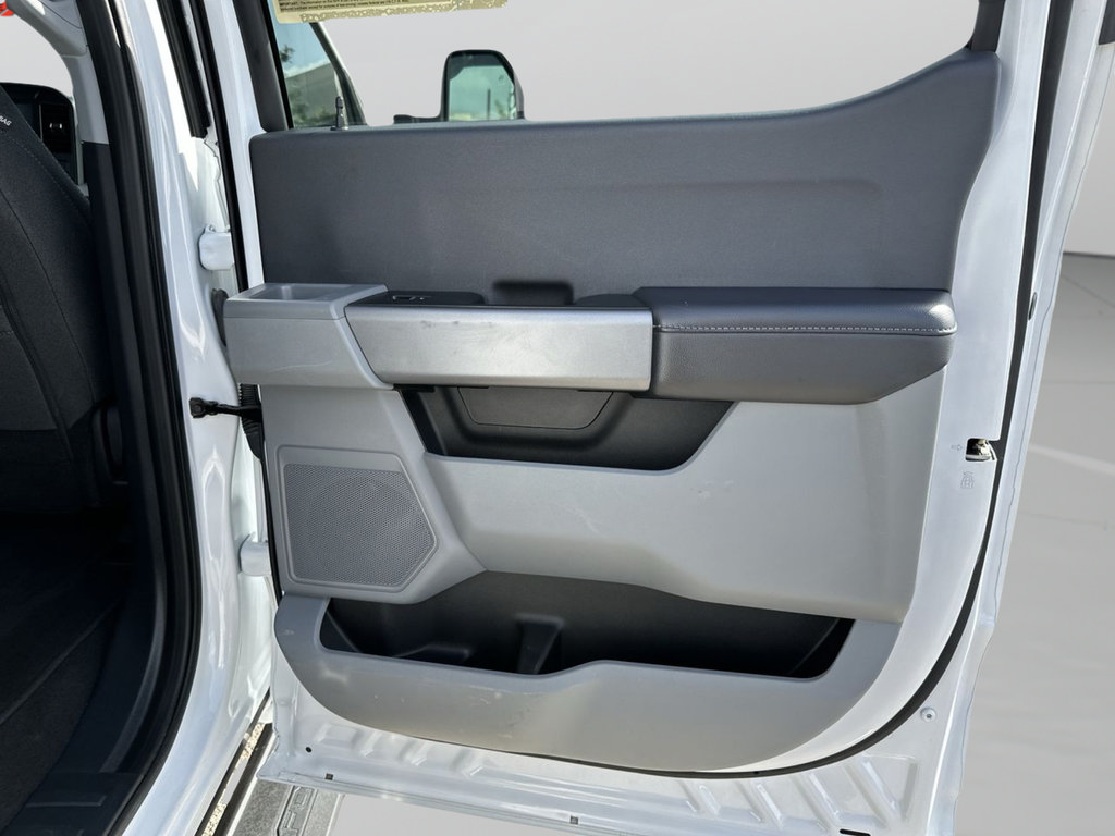 Used 2025 Ford F250 XLT AWD/4WD image 34