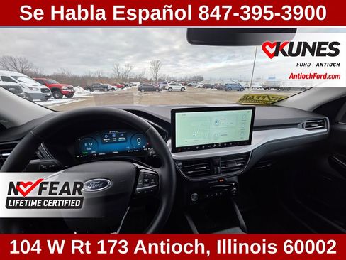 Certified 2025 Ford Escape Platinum w/ Premium Technology Package image 72