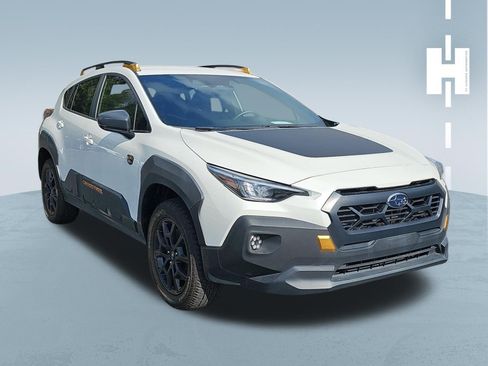 Used 2024 Subaru Crosstrek 2.5i Wilderness w/ Crosstrek Mirror Package AWD/4WD image 1