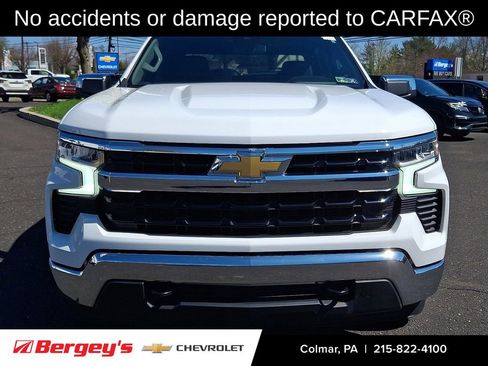 Used 2025 Chevrolet Silverado 1500 LT image 2