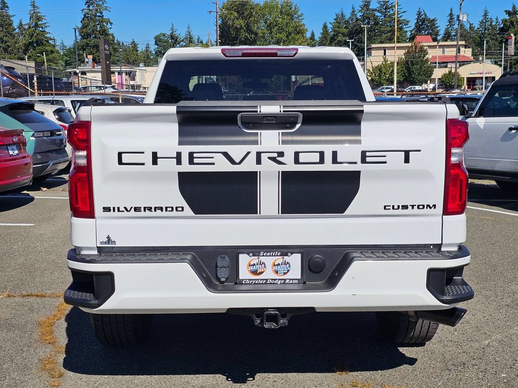 Used 2021 Chevrolet Silverado 1500 Custom w/ Rally Edition AWD/4WD image 6