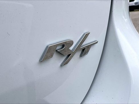 Used 2022 Dodge Durango R/T w/ Trailer Tow Group IV AWD/4WD image 8