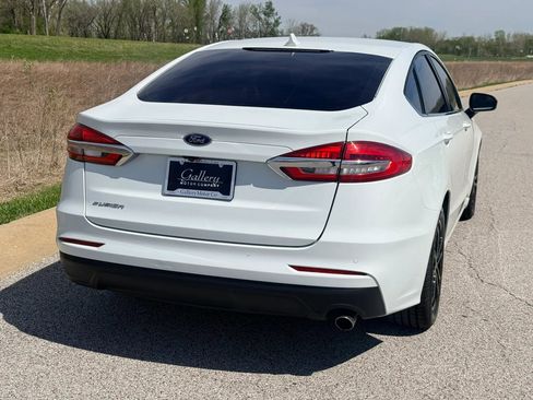 Used 2020 Ford Fusion SE image 35