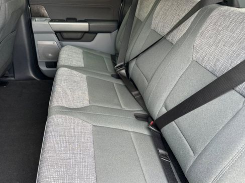 New 2026 Ford F250 XLT w/ XLT Premium Package AWD/4WD image 11