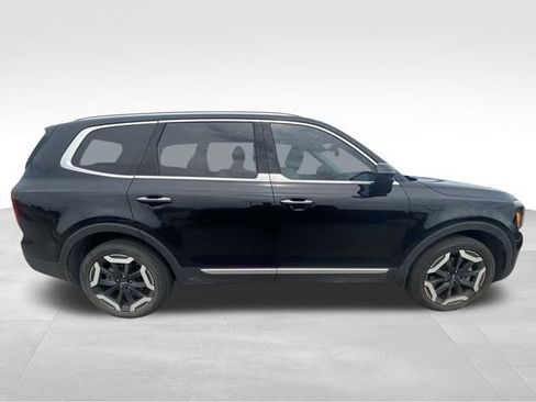 Used 2024 Kia Telluride S AWD/4WD image 12