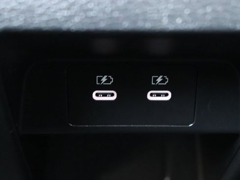 Used 2025 Mitsubishi Outlander SEL image 27