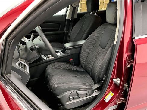 Used 2017 GMC Terrain SLE image 31