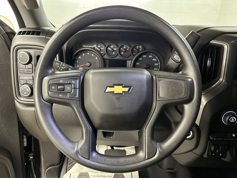 Used 2025 Chevrolet Silverado 2500 Custom w/ Z71 Off-Road Package AWD/4WD image 19