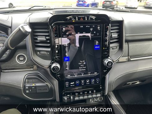 Used 2021 RAM 2500 Limited image 9
