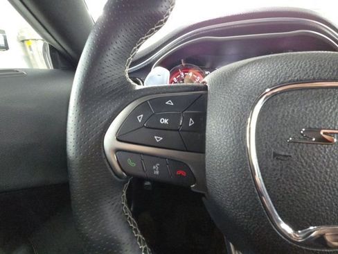 Used 2016 Dodge Challenger SRT Hellcat image 24