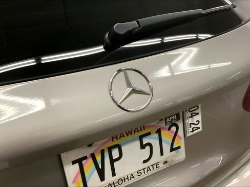 Used 2019 Mercedes-Benz GLC 300 image 30