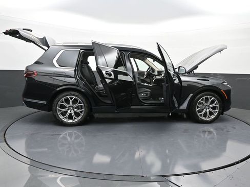 New 2026 BMW X7 xDrive40i w/ Premium Package image 48