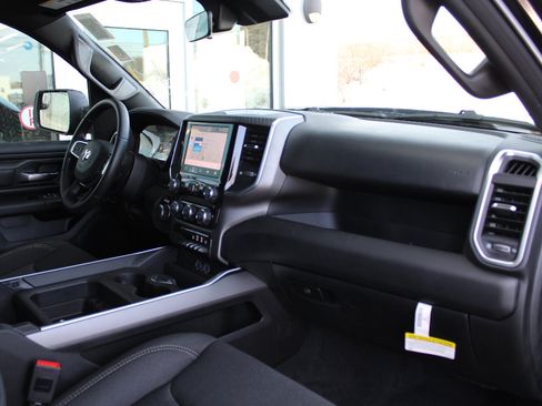 New 2026 RAM 1500 Express image 26