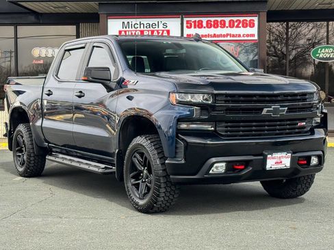 Used 2019 Chevrolet Silverado 1500 LT Trail Boss AWD/4WD image 1