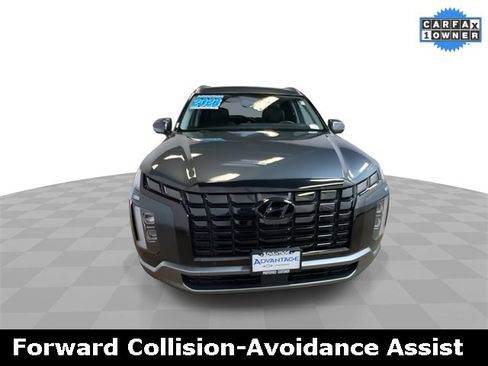 Used 2023 Hyundai Palisade SEL w/ Premium Package image 3