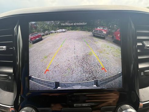 Used 2024 RAM 1500 Laramie RWD image 32