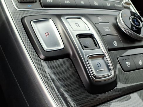 Used 2023 Hyundai Santa Fe Calligraphy AWD/4WD image 16