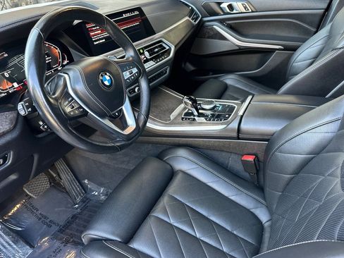 Used 2023 BMW X5 xDrive40i w/ Premium Package AWD/4WD image 10