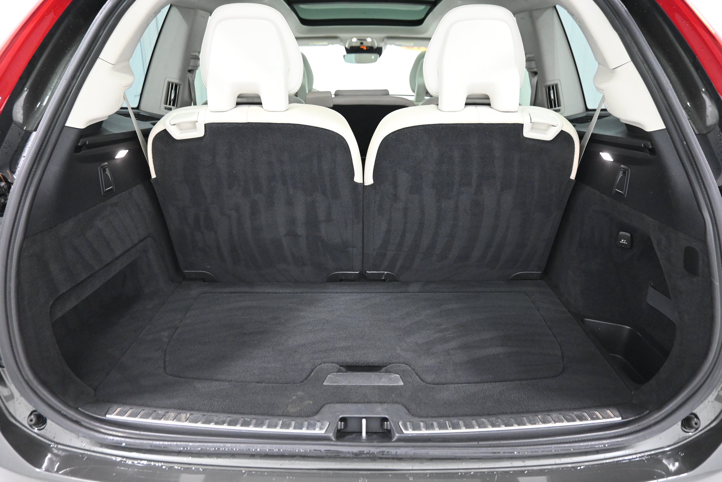 Used 2018 Volvo XC90 T6 Inscription w/ Convenience Package AWD/4WD image 38