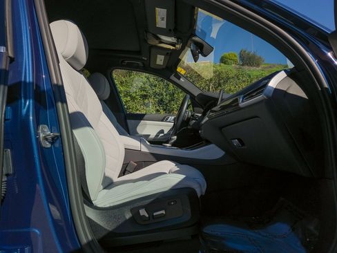 Certified 2023 BMW X5 sDrive40i w/ Parking Assistance Package image 23