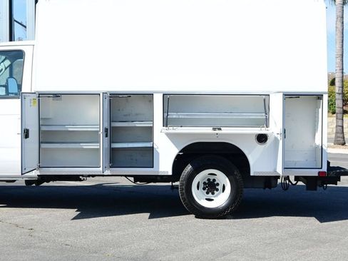 Used 2023 Ford E-350 and Econoline 350 Super Duty w/ Power Windows & Locks Group RWD image 22