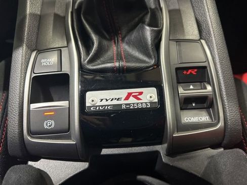 Used 2019 Honda Civic Type R image 22