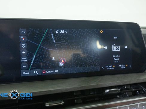Used 2025 Kia Telluride EX X-Line AWD/4WD image 17