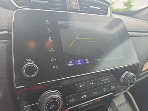 Used 2019 Honda CR-V Touring image 23