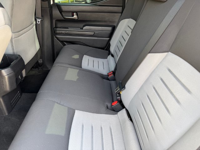 Used 2024 Toyota Tacoma TRD Sport AWD/4WD image 25
