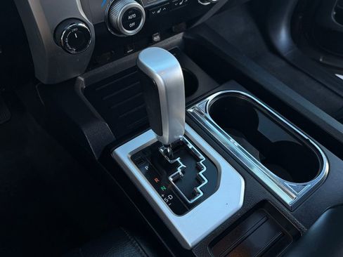 Used 2018 Toyota Tundra Limited w/ Limited Premium Package image 45