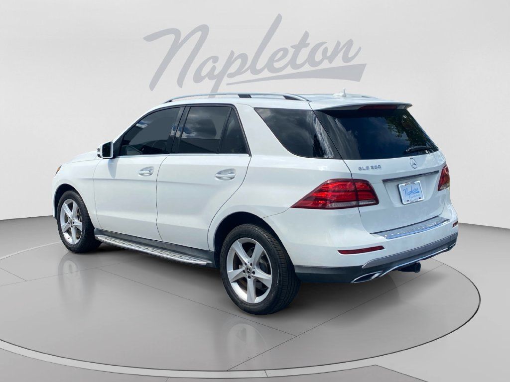 Used 2018 Mercedes-Benz GLE 350 image 3