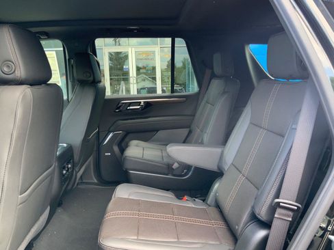 New 2026 Chevrolet Tahoe High Country AWD/4WD image 12
