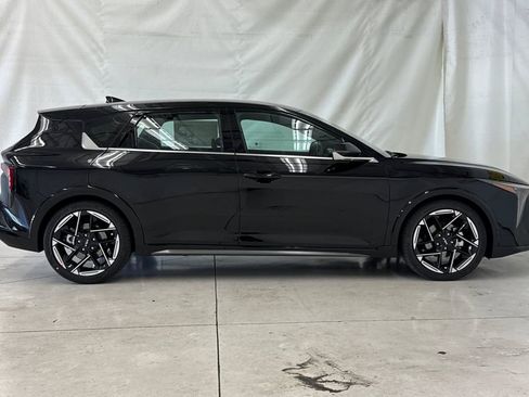 New 2026 Kia K4 GT-Line Turbo FWD image 3