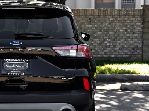 Used 2022 Ford Escape SE w/ Convenience Package image 61