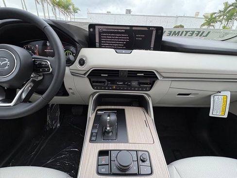 Used 2026 MAZDA CX-90 3.3 Turbo S w/ Premium Package image 11