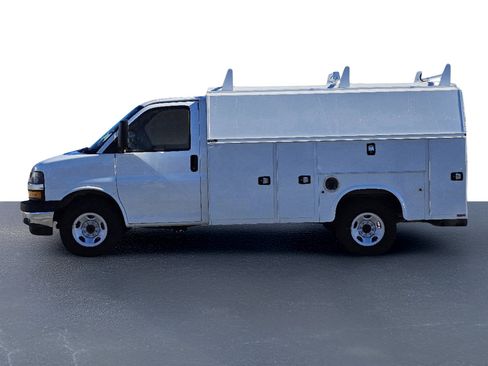 New 2024 Chevrolet Express 3500 w/ Power Convenience Package image 8