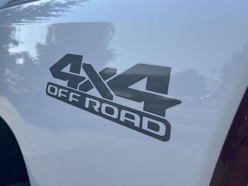 Used 2022 RAM 1500 Big Horn AWD/4WD image 16