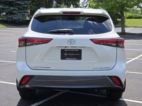 Used 2020 Toyota Highlander Limited AWD/4WD image 24