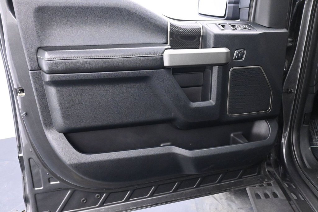 Used 2018 Ford F150 Raptor w/ Equipment Group 802A Luxury AWD/4WD image 9
