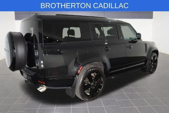 Used 2025 Land Rover Defender 130 V8 AWD/4WD image 8