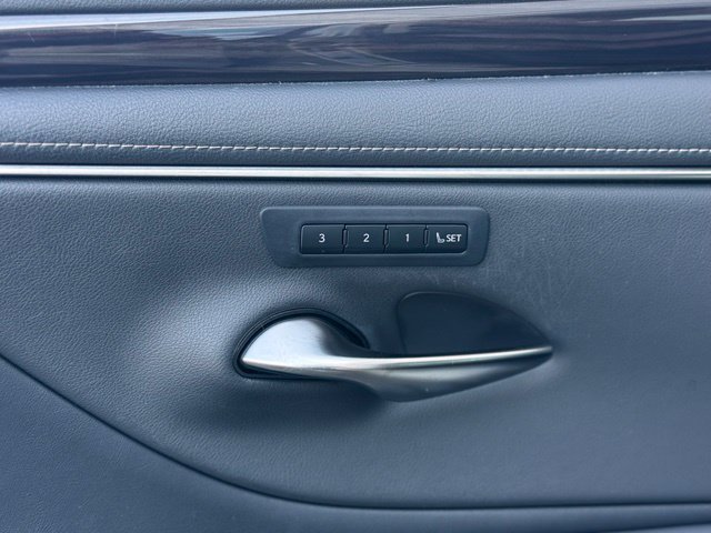 Used 2019 Lexus ES 300h w/ Premium Package FWD image 14