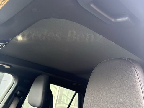 Certified 2023 Mercedes-Benz GLC 300 GLC 300 image 24