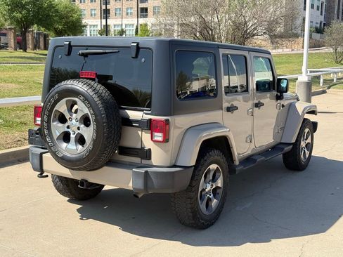 Used 2016 Jeep Wrangler Unlimited Sahara w/ Max Tow Package image 4