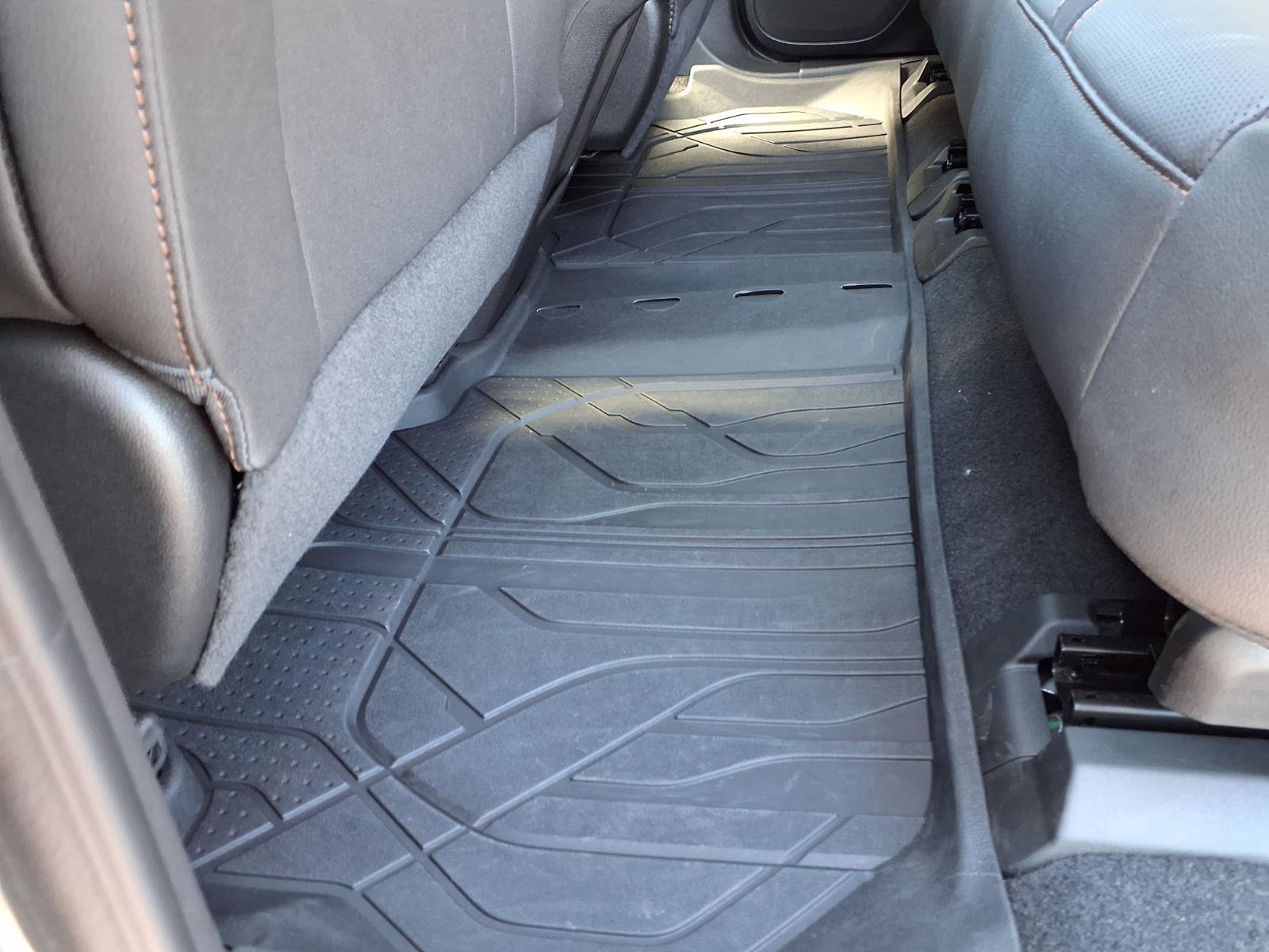 Used 2025 Chevrolet Blazer Premier w/ LPO, Floor Liner Package FWD image 28