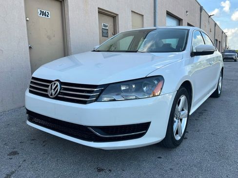 Used 2013 Volkswagen Passat 2.5 SE image 4