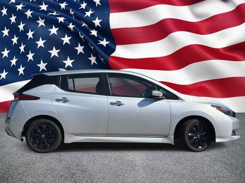 Used 2023 Nissan Leaf S FWD image 4