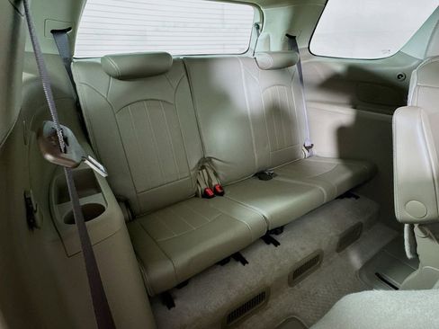 Used 2014 GMC Acadia Denali image 29