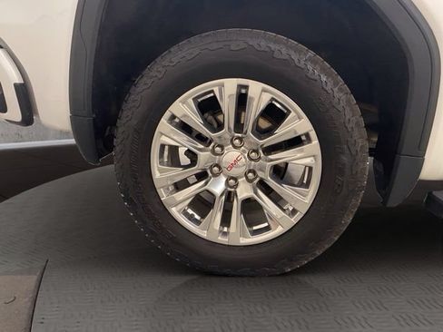 Used 2023 GMC Sierra 1500 Denali AWD/4WD image 39
